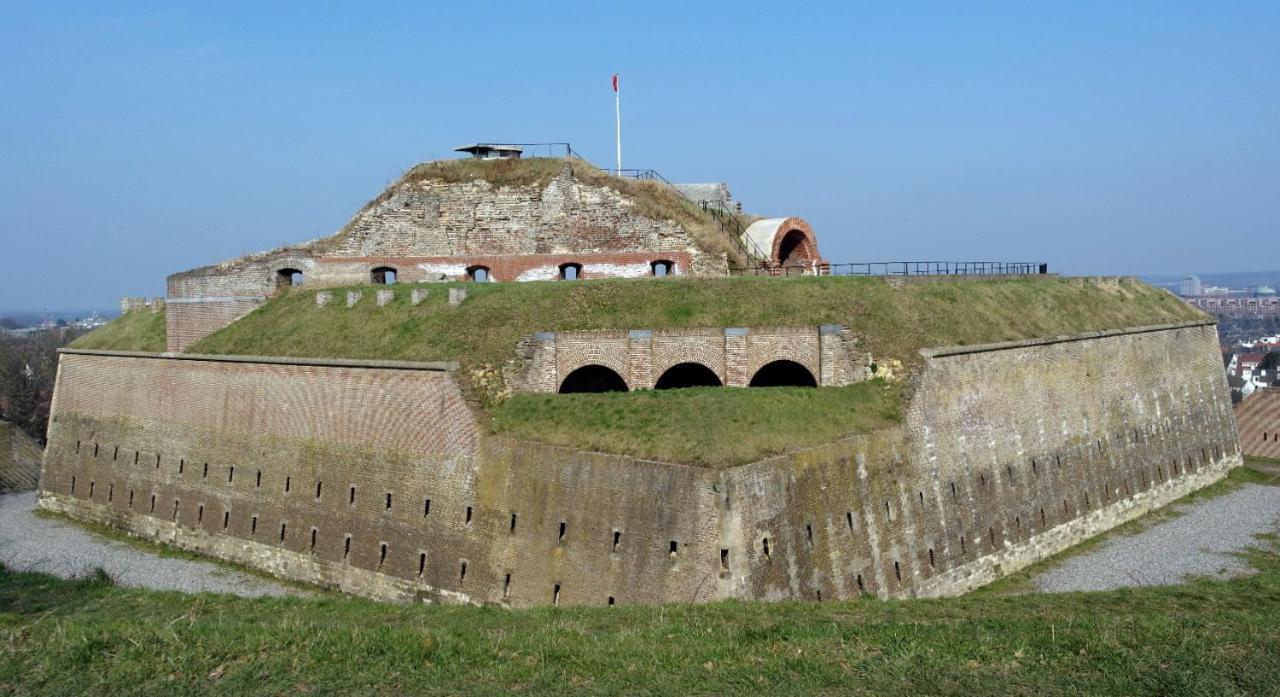 كان A Bascule Bed And Breakfast Maastricht المظهر الخارجي الصورة